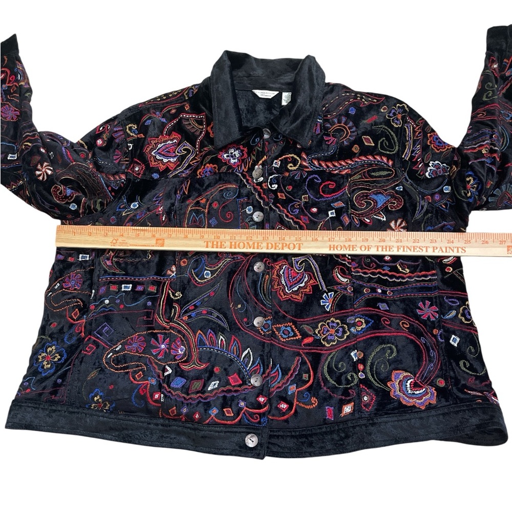 Laura Ashley Women's Paisley Embroidered Velvet Jacket black multi - Picture 4 of 7